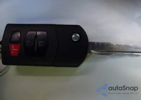 2012 Mazda Mazda3 I Sport из США, поврежденный, VIN JM1BL1UGXC1558823